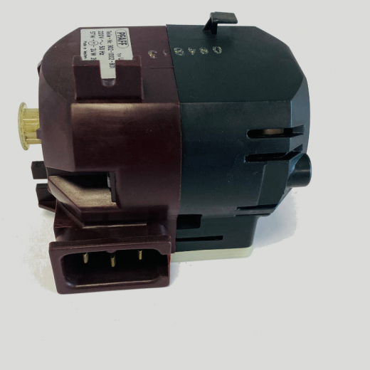 Pfaff Motor UUS2108